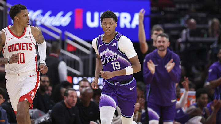 Oct 8, 2025; Houston, Texas, USA; Utah Jazz forward Ace Bailey (19) reacts after making a basket during the third quarter against the Houston Rockets at Toyota Center. Mandatory Credit: Troy Taormina-Imagn Images Oct 8, 2025; Houston, Texas, USA; Utah Jazz forward Ace Bailey (19) reacts after making a basket during the third quarter against the Houston Rockets at Toyota Center. Mandatory Credit: Troy Taormina-Imagn Images