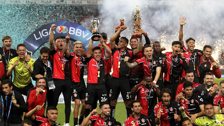 Atlas celebra un título.