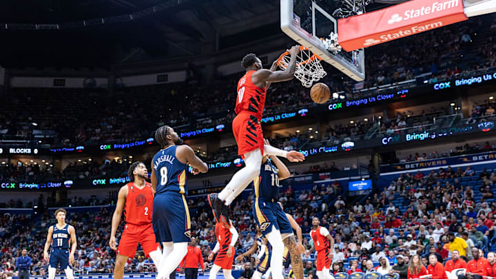 Portland Trail Blazers forward Nassir Little (10) dunks the ball against the New Orleans Pelicans at Smoothie King Center. 