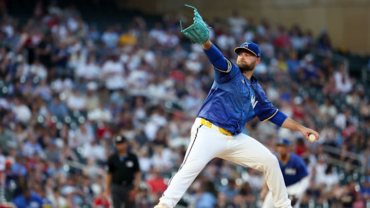 Milwaulkee Brewers v Minnesota Twins