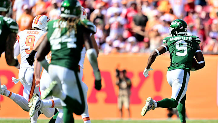 Tampa Bay Buccaneers head coach Todd Bowles had a NFSW reaction to the Jets nearly pulling off a miracle victory.