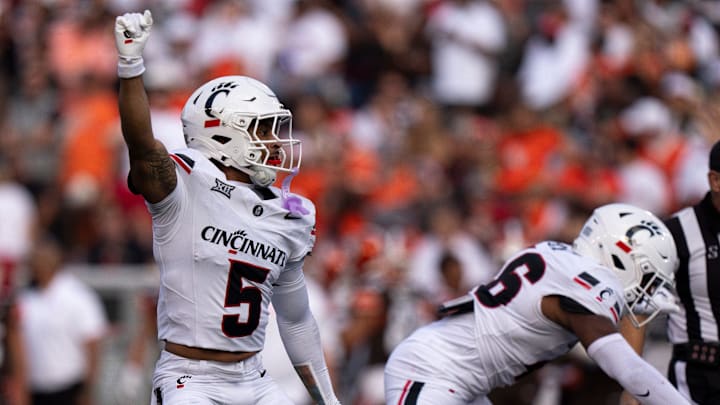 Cincinnati Bearcats safety Christian Harrison (5) reacts after a stop on fourth down in the third quarter of the NCAA football game between the Cincinnati Bearcats and Bowling Green Falcons at Nippert Stadium in Cincinnati on Sept. 6, 2025.