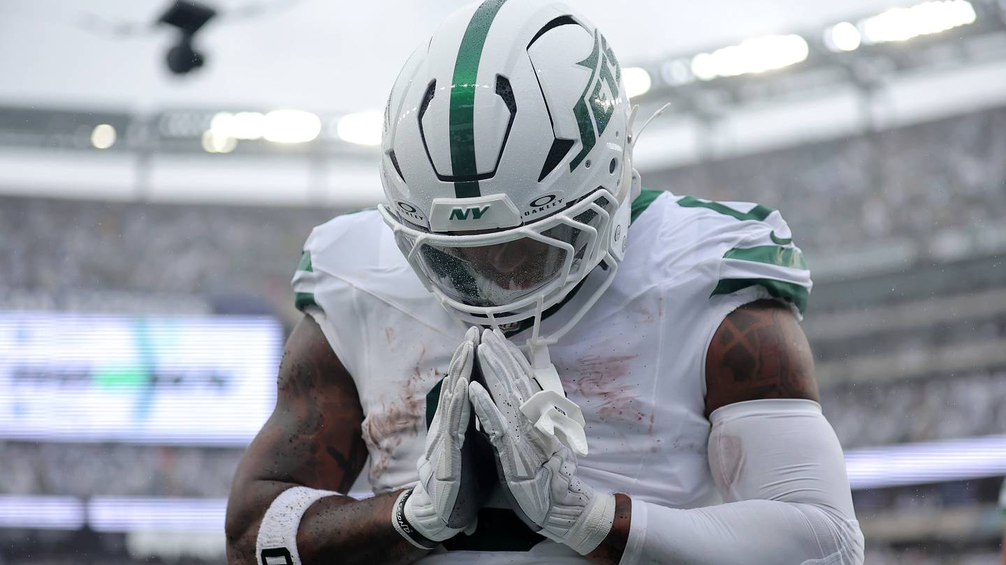 Braelon Allen, Jaylen Wright, And Three More Fantasy Football Waiver Wire Targets For Week 4