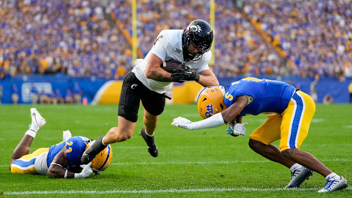 Pittsburgh Panthers host the Cincinnati Bearcats at Acrisure Stadium in 2023