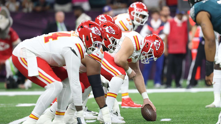 Feb 9, 2025; New Orleans, LA, USA; General view as the Kansas City Chiefs offense lines up against the Philadelphia Eagles defense in the first quarter in Super Bowl LIX at Ceasars Superdome. Mandatory Credit: Mark J. Rebilas-Imagn Images