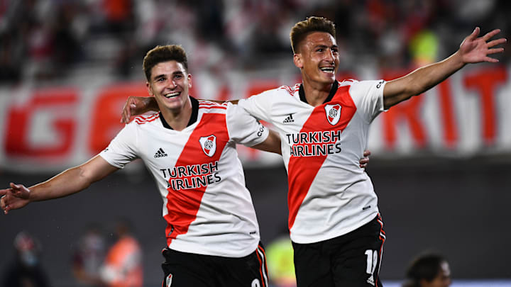 Julian Alvarez y Braian Romero