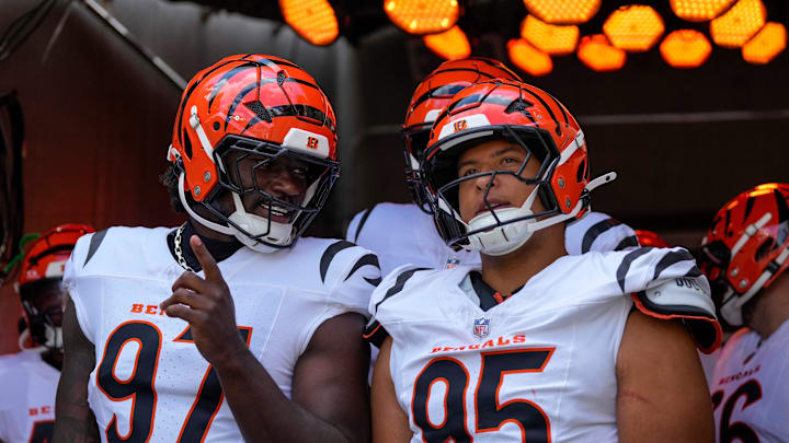 Cincinnati Bengals defensive end Shemar Stewart (97) and defensive tackle Howard Cross III (95) prepare to take the field for the first quarter of the NFL Preseason Week 3 game between the Cincinnati Bengals and the Indianapolis Colts at Paycor Stadium in Cincinnati on Saturday, Aug. 23, 2025. The Colts led 24-7 at halftime.