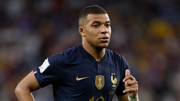 Kylian Mbappé et ses coéquipiers sont venus à bout de l'Angleterre. Kylian Mbappé et ses coéquipiers sont venus à bout de l'Angleterre.