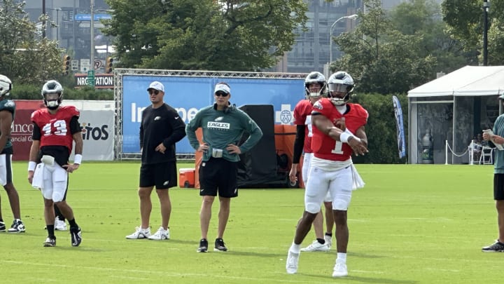 Jalen Hurts throws a pass during Eagles training camp. Jalen Hurts throws a pass during Eagles training camp.