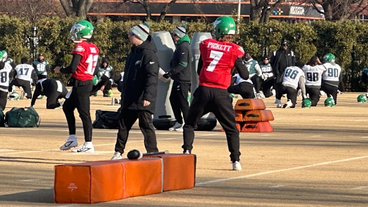 Eagles quarterback Kenny Pickett will start in Week 17 against the Dallas Cowboys.