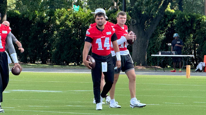 Sam Howell took the field on Wednesday for his first practice since being traded from the Vikings to the Eagles. Sam Howell took the field on Wednesday for his first practice since being traded from the Vikings to the Eagles.