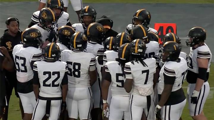 After a rare two-game losing streak and a bye, No. 1 St. Frances returned to the win column with a 21-16 victory over Clarkson North (Canada) on Friday night.