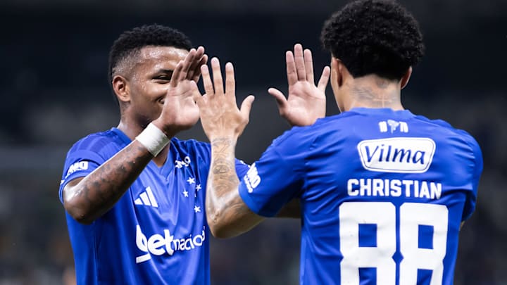 Cruzeiro vence o Grêmio e deixa o Z4 do Brasileirão 2026