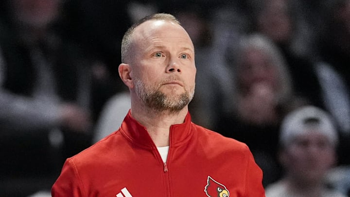 Feb 7, 2026; Winston-Salem, North Carolina, USA; Louisville Cardinals head coach Pat Kelsey looks on at his defense during the first half against the Wake Forest Demon Deacons at Lawrence Joel Veterans Memorial Coliseum. Mandatory Credit: Jim Dedmon-Imagn Images