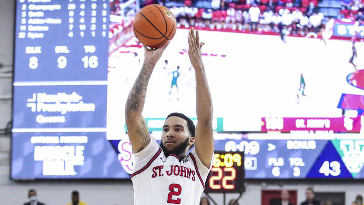 Nov 9, 2021; Queens, New York, USA; St. John   s Red Storm forward Julian Champagnie (2) shoots a
