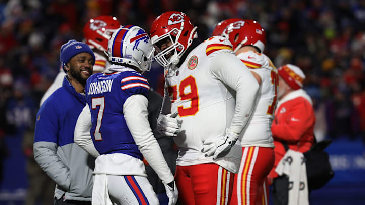 Donovan Smith started 12 games for the Chiefs and all four playoff wins in 2023-24