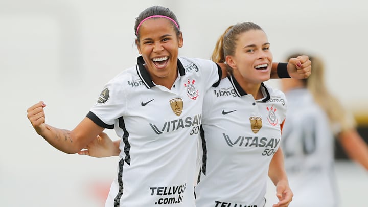 Ainda mais dominantes no Brasil, Minas da Fiel partem em busca do tricampeonato continental