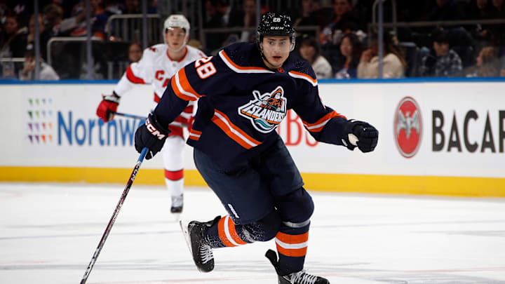 Carolina Hurricanes v New York Islanders