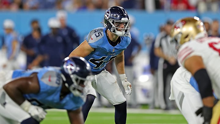 San Francisco 49ers v Tennessee Titans San Francisco 49ers v Tennessee Titans