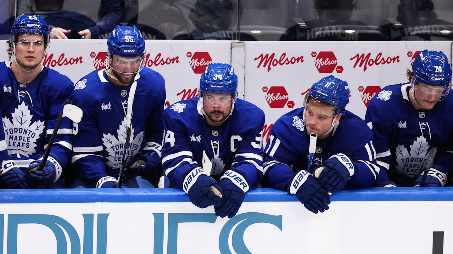 Stanley Cup-winning coach heavily criticizes Maple Leafs roster