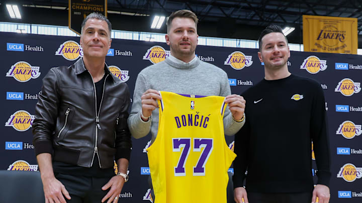Luka Doncic probablemente debute con los Lakers el lunes ante el Utah Jazz