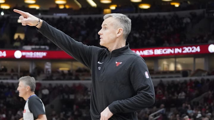 Chicago Bulls head coach Billy Donovan