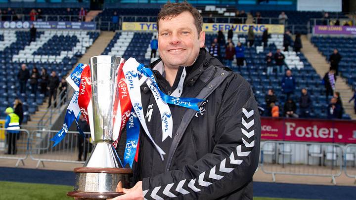 06/05/19 SPFL RESERVE LEAGUE.FALKIRK v RANGERS.FALKIRK STADIUM - FALKIRK.Rangers manager Graeme