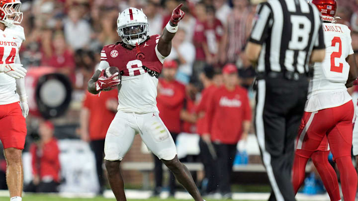 Oklahoma wide receiver Deion Burks