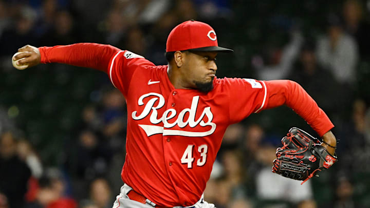 Cincinnati Reds v Chicago Cubs