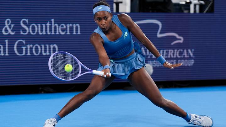Aug 23, 2026; Cincinnati, OH, USA; Coco Gauff (USA) returns a shot against Jessica Pegula (USA) during the finals of the Cincinnati Open at Lindner Family Tennis Center. Mandatory Credit: Aaron Doster-Imagn Images Aug 23, 2026; Cincinnati, OH, USA; Coco Gauff (USA) returns a shot against Jessica Pegula (USA) during the finals of the Cincinnati Open at Lindner Family Tennis Center. Mandatory Credit: Aaron Doster-Imagn Images
