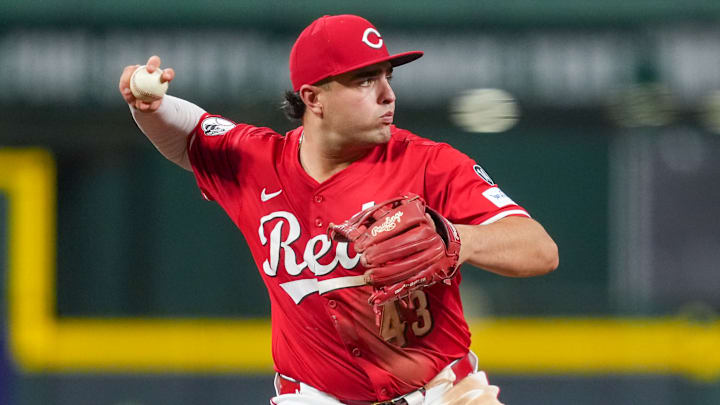 Cincinnati Reds player Sal Stewart Cincinnati Reds player Sal Stewart