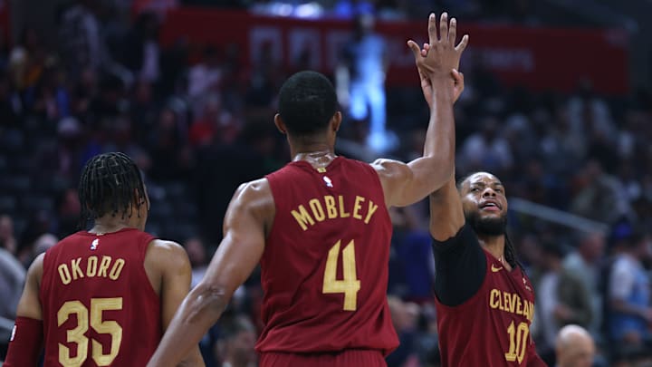 Cleveland Cavaliers v Los Angeles Clippers