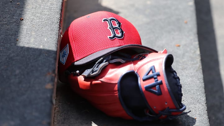 Mar 15, 2019; Tampa, FL, USA; Boston Red Sox hat and glove lay in the dugout at George M. Steinbrenner Field. Mandatory Credit: Kim Klement-Imagn Images Mar 15, 2019; Tampa, FL, USA; Boston Red Sox hat and glove lay in the dugout at George M. Steinbrenner Field. Mandatory Credit: Kim Klement-Imagn Images