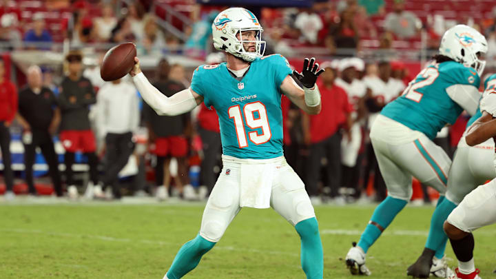 Aug 23, 2024; Tampa, Florida, USA;  Miami Dolphins quarterback Skylar Thompson (19) throws the ball against the Tampa Bay Buccaneers during the second half at Raymond James Stadium. Mandatory Credit: Kim Klement Neitzel-Imagn Images