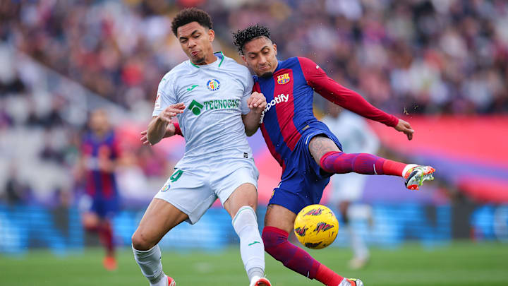 Raphinha faz grande início de temporada pelo Barcelona Raphinha faz grande início de temporada pelo Barcelona