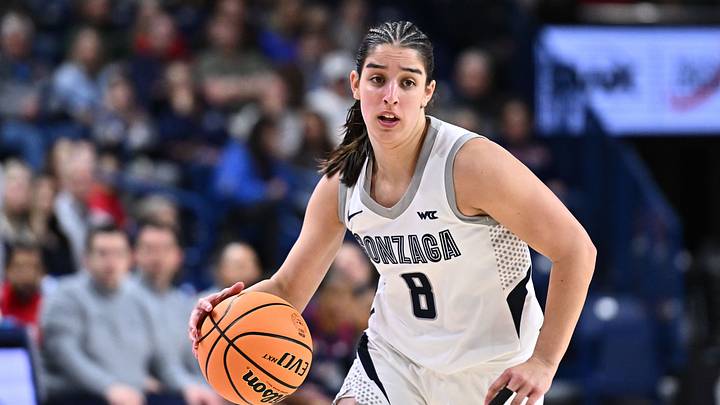 Feb 26, 2026; Spokane, Washington, USA; Gonzaga Bulldogs guard Ines Bettencourt (8) controls the ball against the Saint Mary's Gaels in the second half at McCarthey Athletic Center. Feb 26, 2026; Spokane, Washington, USA; Gonzaga Bulldogs guard Ines Bettencourt (8) controls the ball against the Saint Mary's Gaels in the second half at McCarthey Athletic Center.