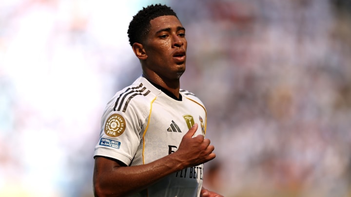 Jude Bellingham se fera opérer et sera absent plusieurs semaines. 