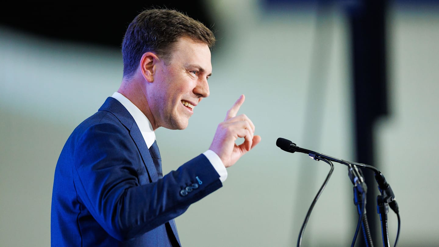 Top College Football Program Makes History with First-Ever NIL Launch