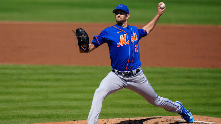 Feb 27, 2023; Jupiter, Florida, USA; New York Mets starting pitcher David Peterson (23) throws a