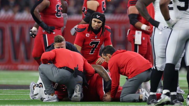 Trent Brown was one of two Houston Texans offensive linemen that exited with injuries against the Las Vegas Raiders 