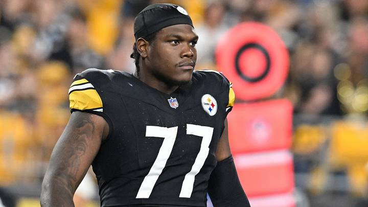 Pittsburgh Steelers offensive tackle Broderick Jones (77) against the New York Jets during the fourth quarter at Acrisure Stadium. Mandatory Credit: Barry Reeger-Imagn Images Pittsburgh Steelers offensive tackle Broderick Jones (77) against the New York Jets during the fourth quarter at Acrisure Stadium. Mandatory Credit: Barry Reeger-Imagn Images