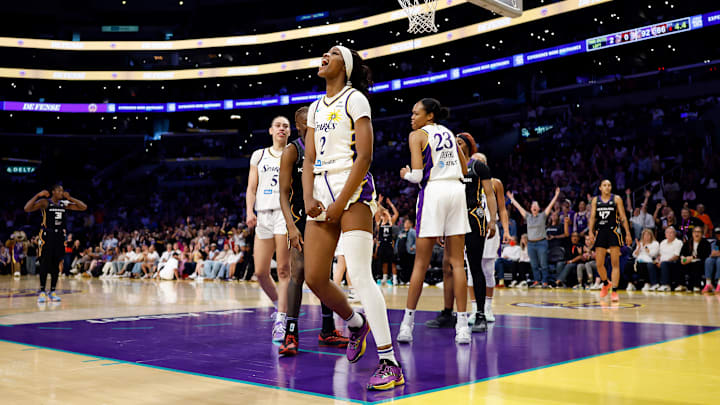 Connecticut Sun v Los Angeles Sparks