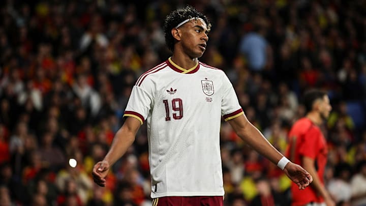 Lamine Yamal Fires Back at Spain Fans After Disgusting Racist Chant Erupts