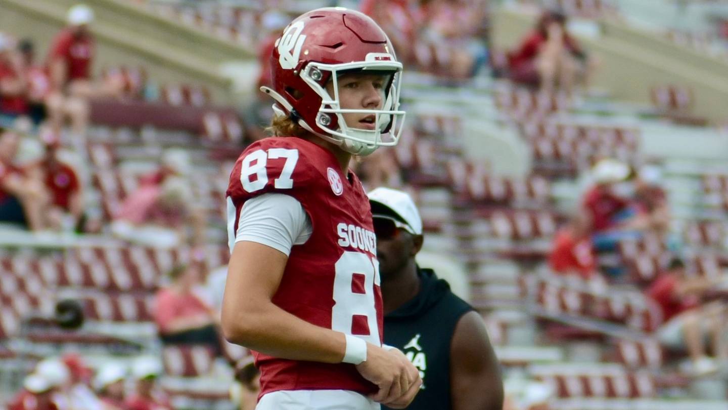 What Position Battle Remains for Oklahoma as it Closes in on Season Opener?