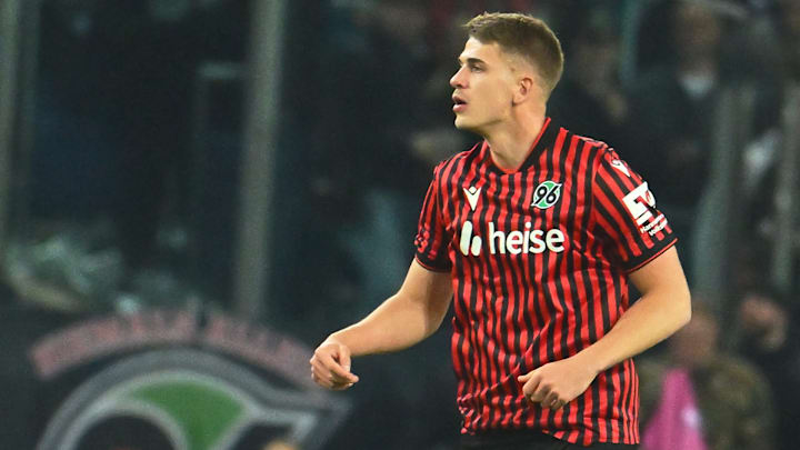 Die 96er werden Abwehrchef Maik Nawrocki schmerzlich vermissen Die 96er werden Abwehrchef Maik Nawrocki schmerzlich vermissen