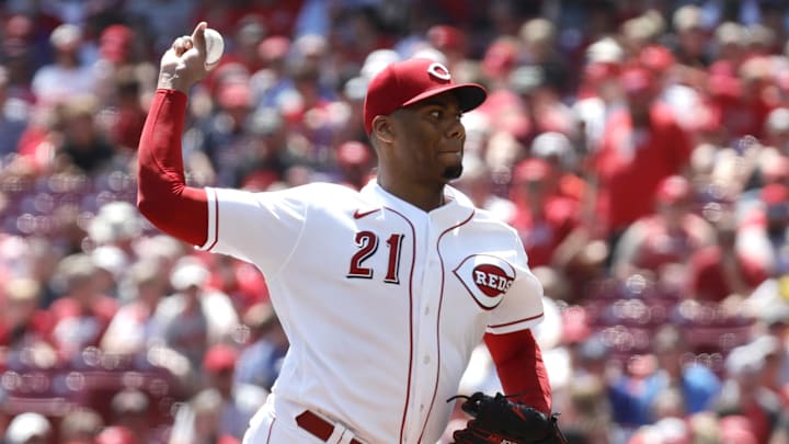 Aug 20, 2023; Cincinnati, Ohio, USA; Cincinnati Reds starting pitcher Hunter Greene (21) throws