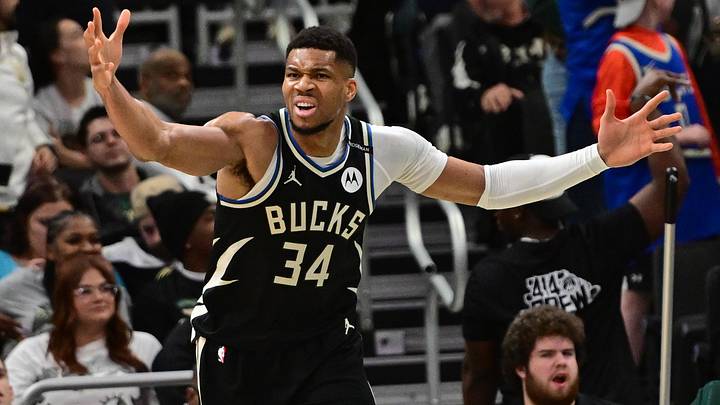 Milwaukee Bucks forward Giannis Antetokounmpo (34) reacts (Mandatory Credit: Benny Sieu-Imagn Images)