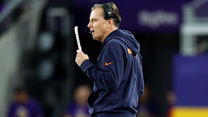 Chicago Bears, Matt Eberflus