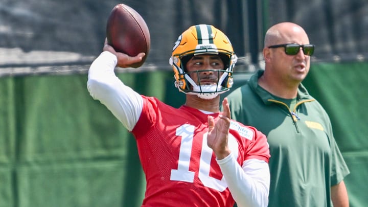 Jun 11, 2025; Green Bay, WI, USA;  Green Bay Packers quarterback Jordan Love (10) participates in the team's minicamp at Ray Nitschke Field. Mandatory Credit: Benny Sieu-Imagn Images