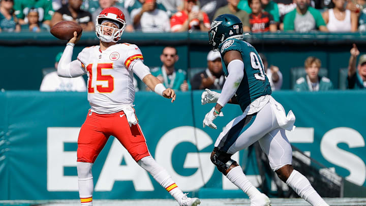 Chiefs y Eagles se enfrentan por primera vez en el Super Bowl
